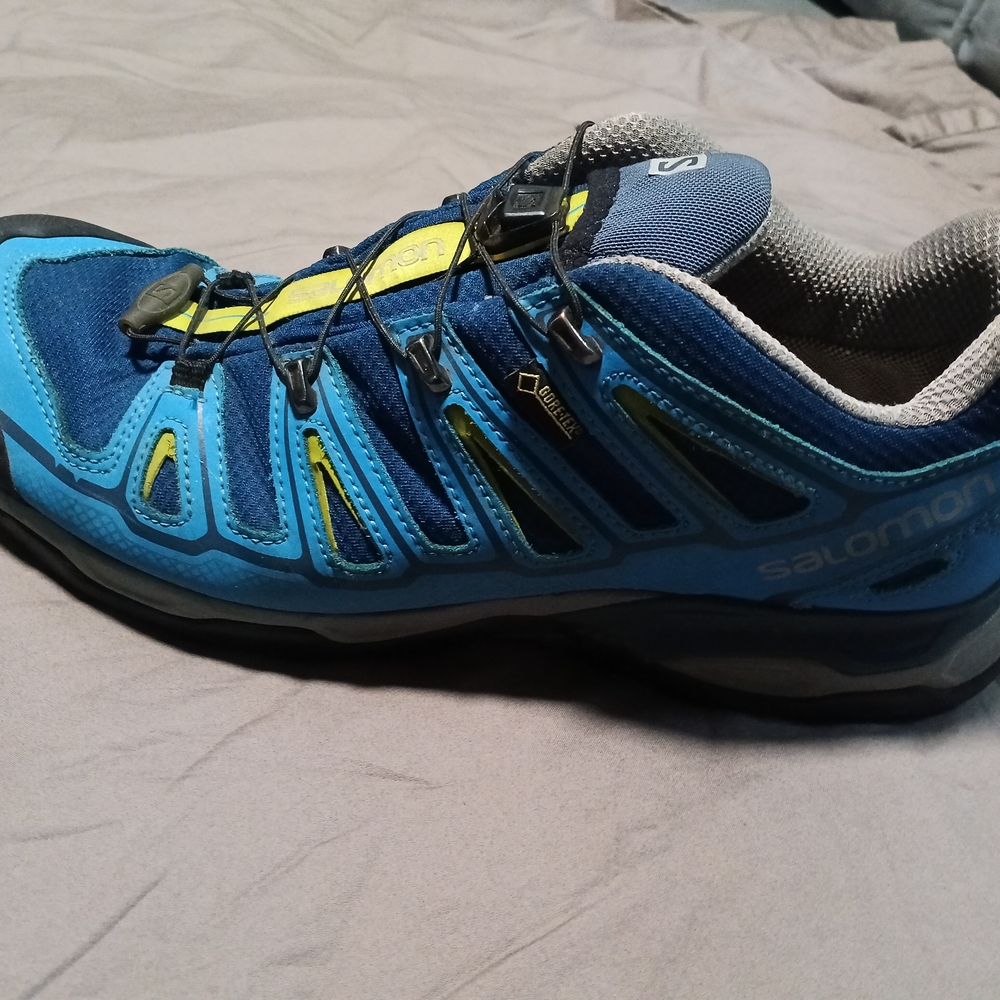 Salomon Blue and Yellow Outdoor Shoe